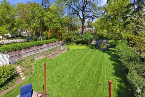 1423 Kirk Street Evanston IL 60202