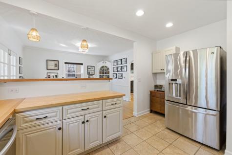 1423 Kirk Street Evanston IL 60202