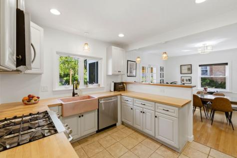 1423 Kirk Street Evanston IL 60202