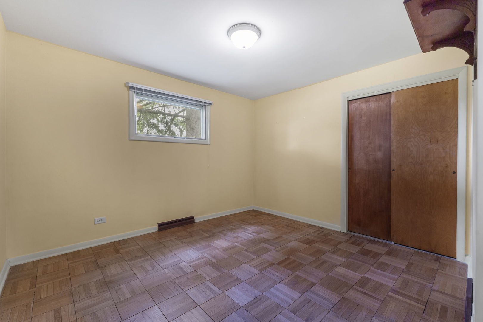 2N570 Argyle Street Lombard IL 60148