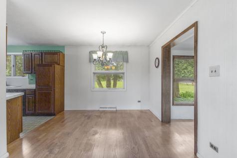 2N570 Argyle Street Lombard IL 60148