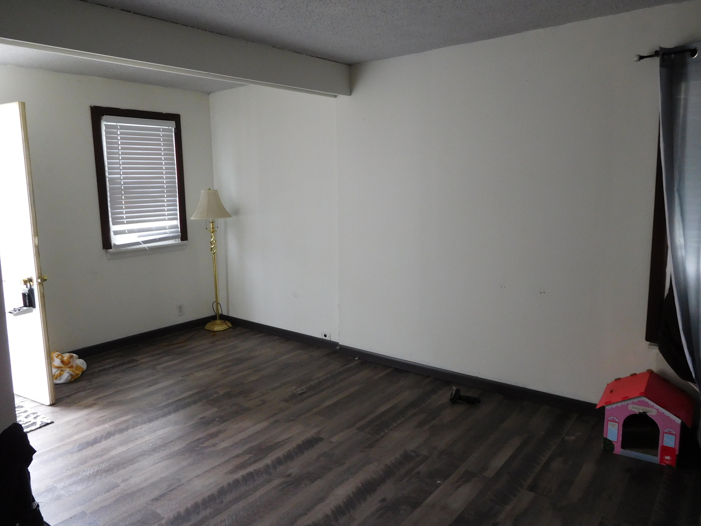 1069 Douglas Avenue Aurora IL 60505