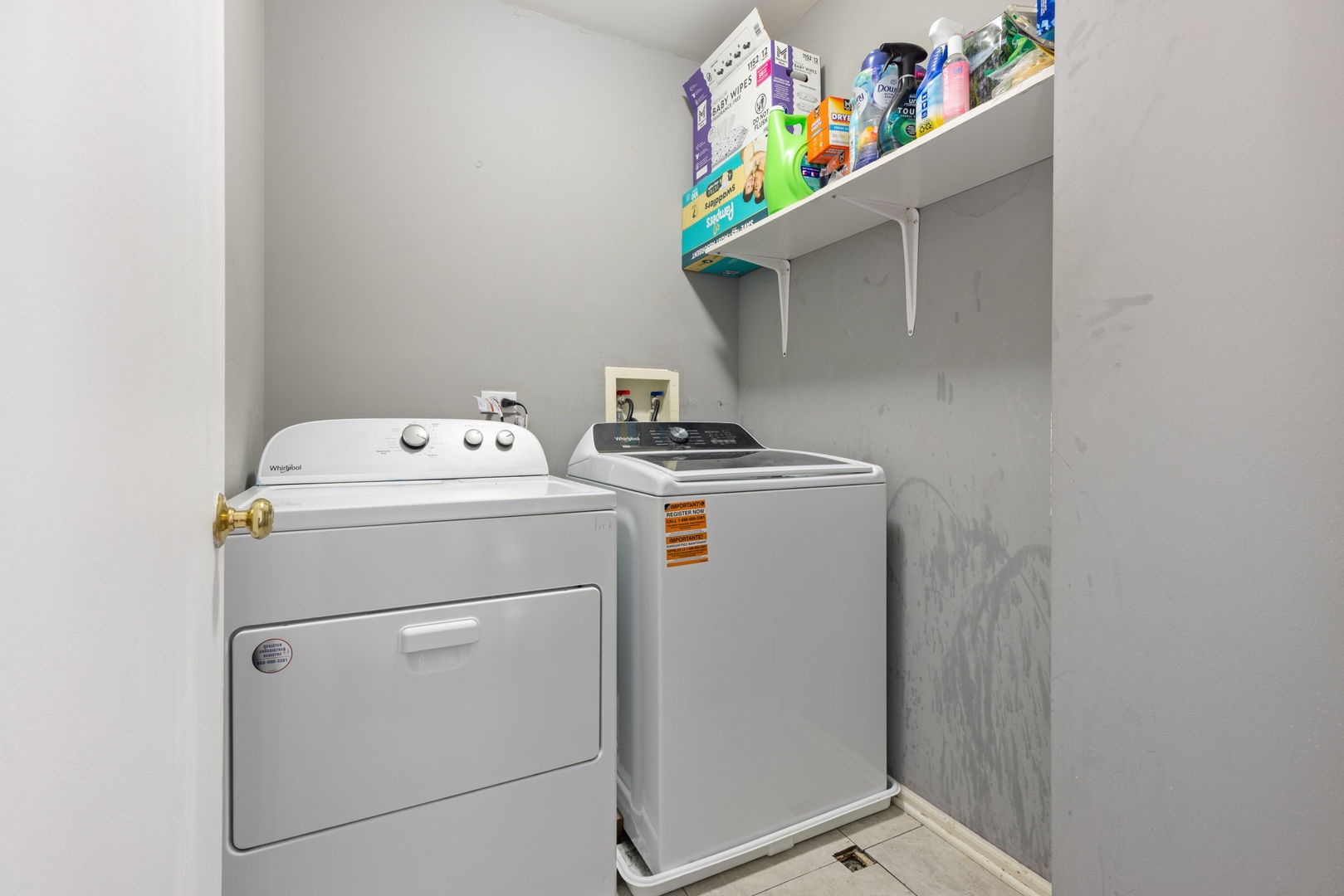1845 Bluestem Circle Aurora IL 60504