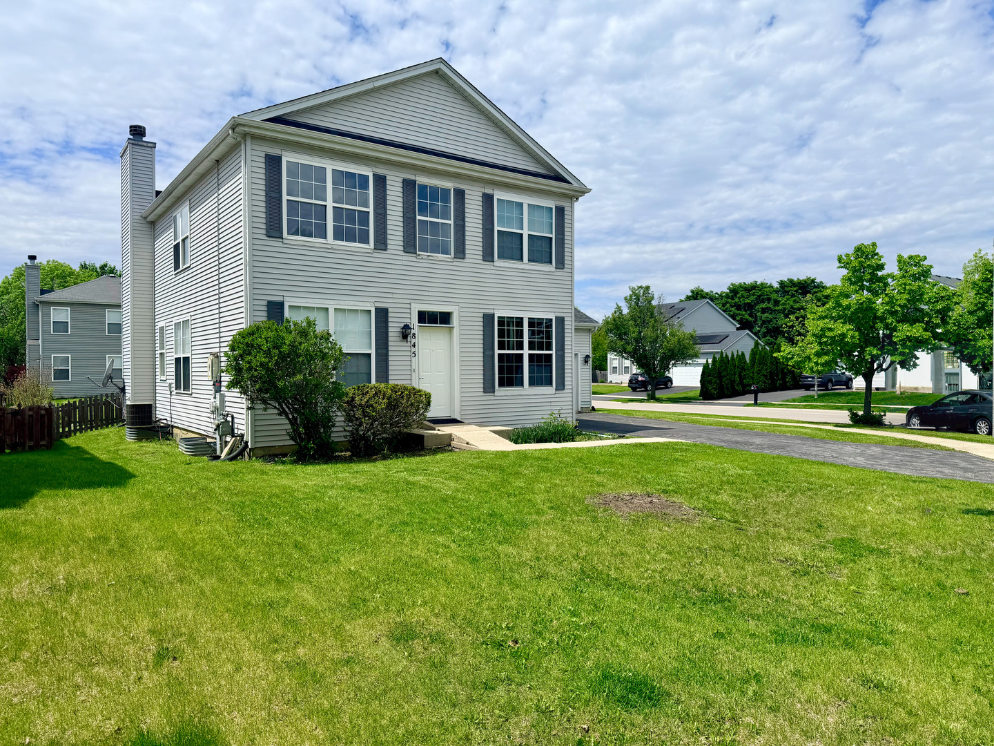 1845 Bluestem Circle Aurora IL 60504