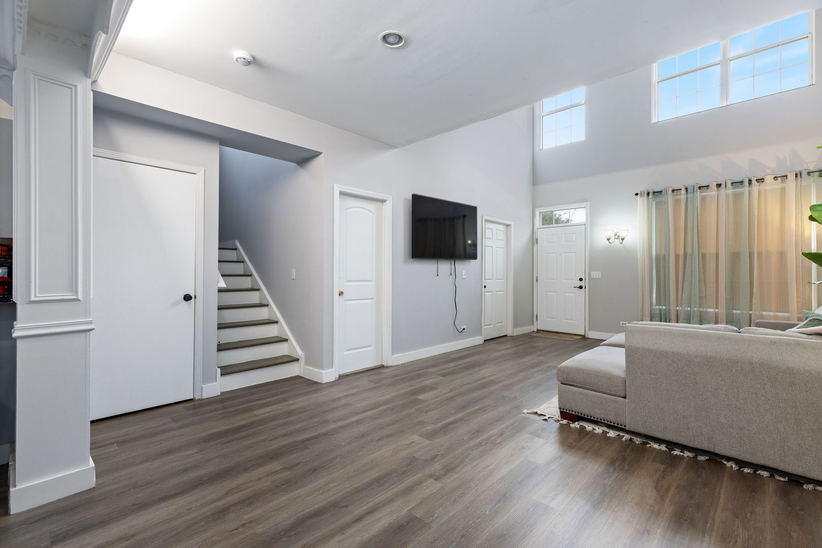 1845 Bluestem Circle Aurora IL 60504