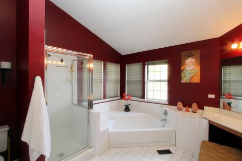 1709 Cunningham Lane Crystal Lake IL 60014