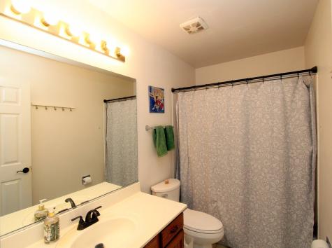 1709 Cunningham Lane Crystal Lake IL 60014