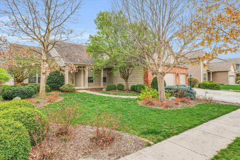 5005 Stonebridge Drive Champaign IL 61822
