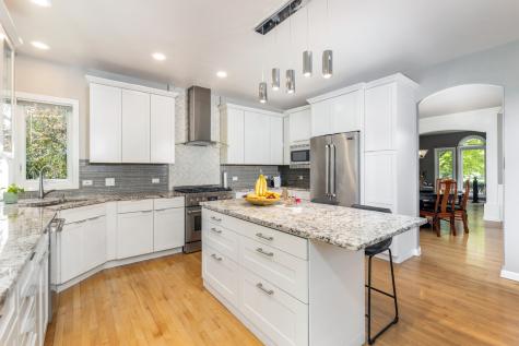 2308 Hillsboro Lane Naperville IL 60564