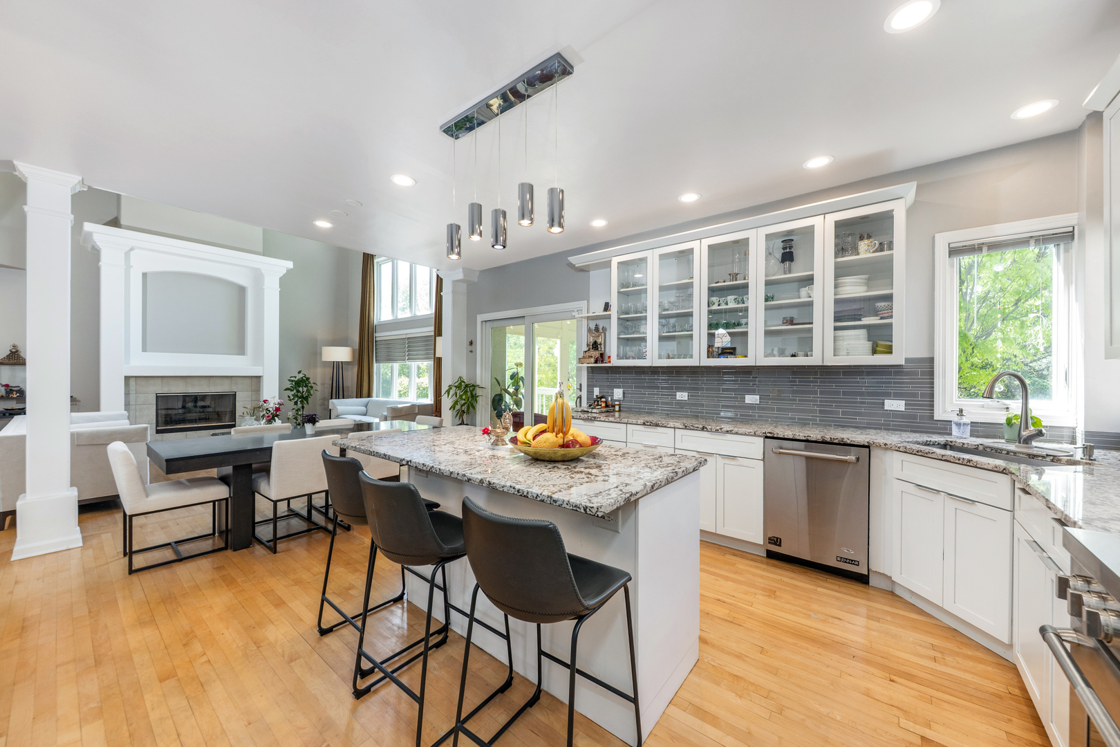 2308 Hillsboro Lane Naperville IL 60564