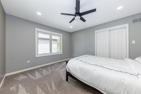 2308 Hillsboro Lane Naperville IL 60564