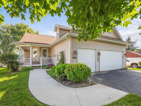 870 Breckenboro Road Davis IL 61019