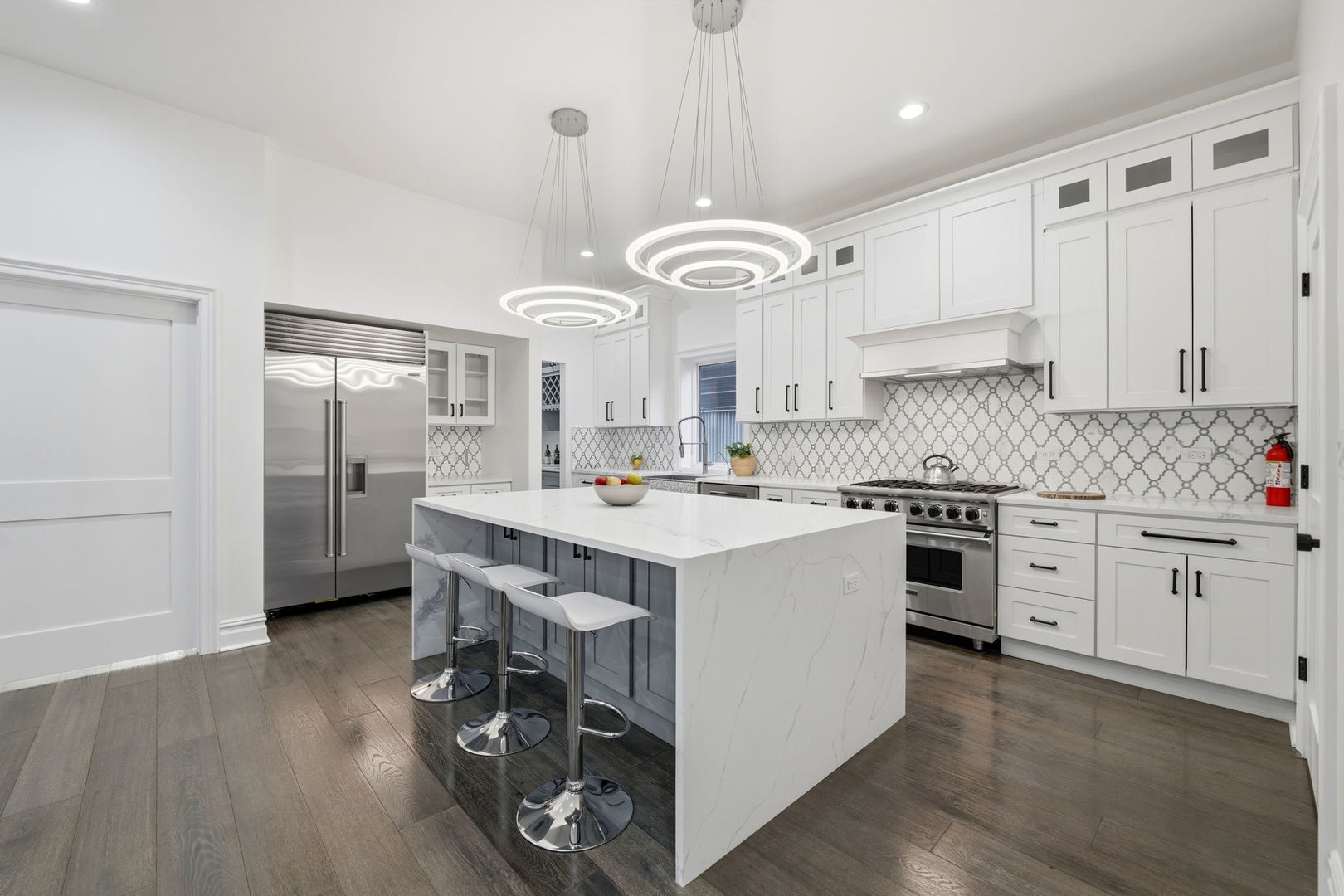 1443 North Cleaver Street Chicago IL 60642