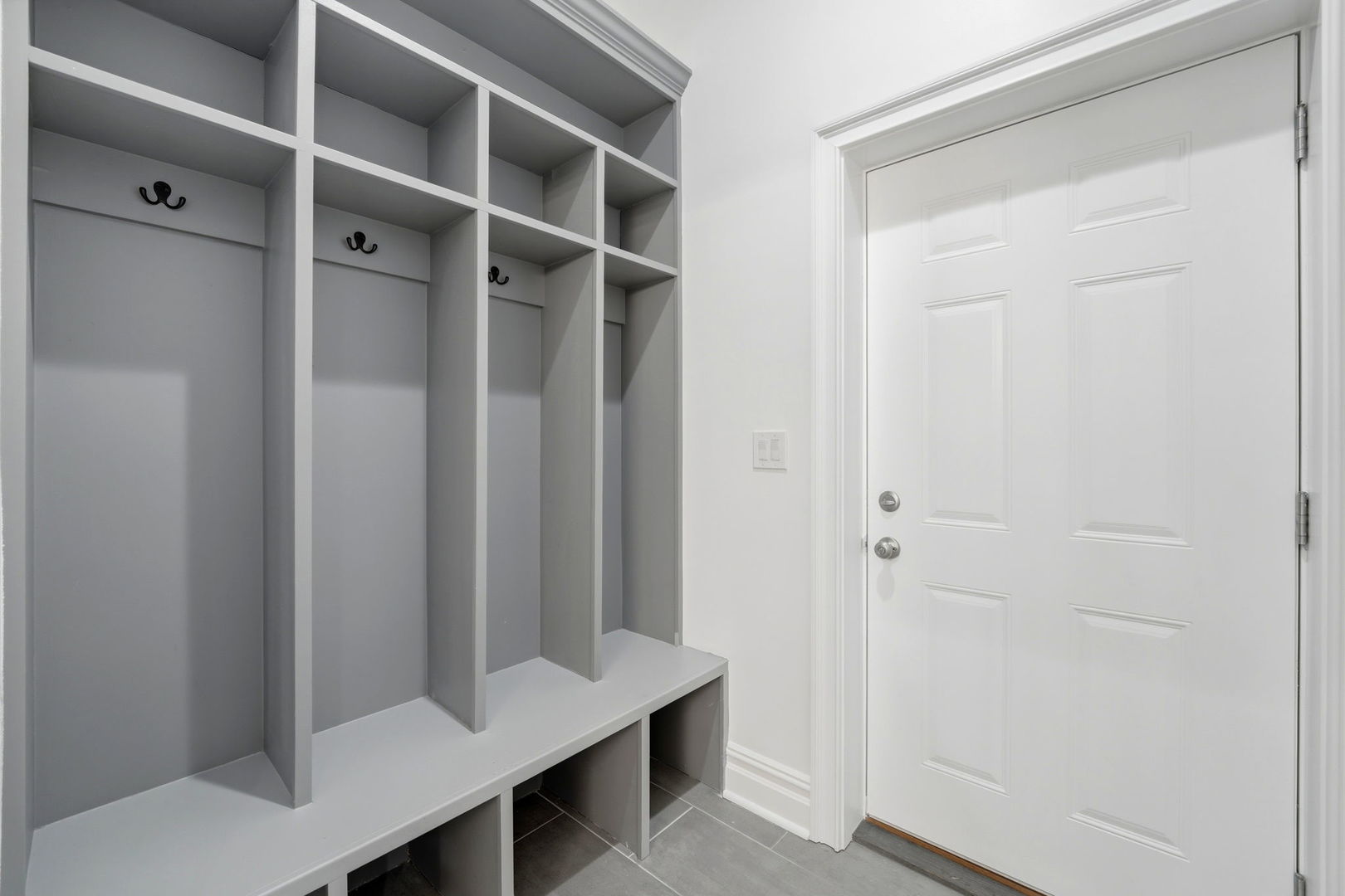 1443 North Cleaver Street Chicago IL 60642