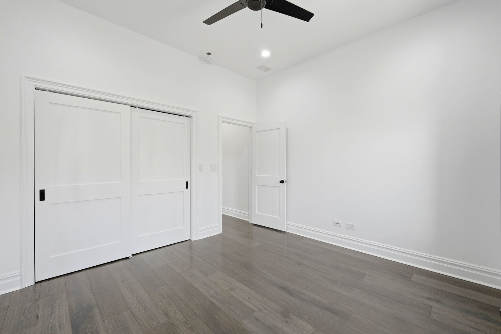 1443 North Cleaver Street Chicago IL 60642