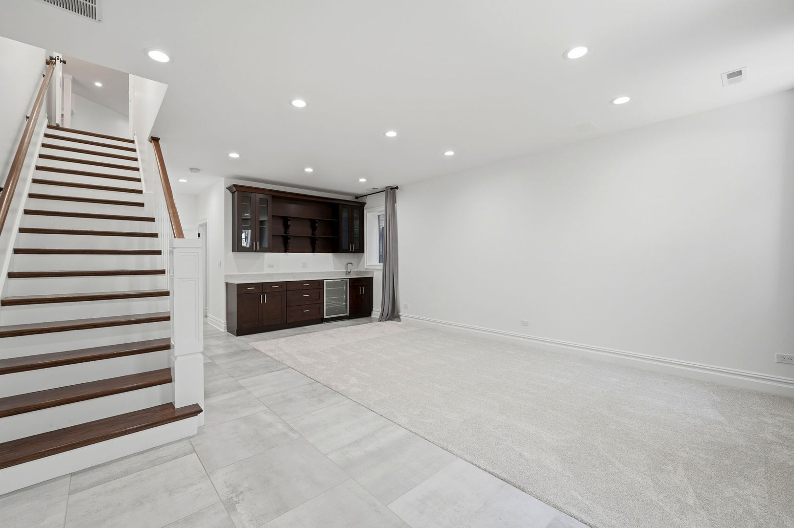 1443 North Cleaver Street Chicago IL 60642