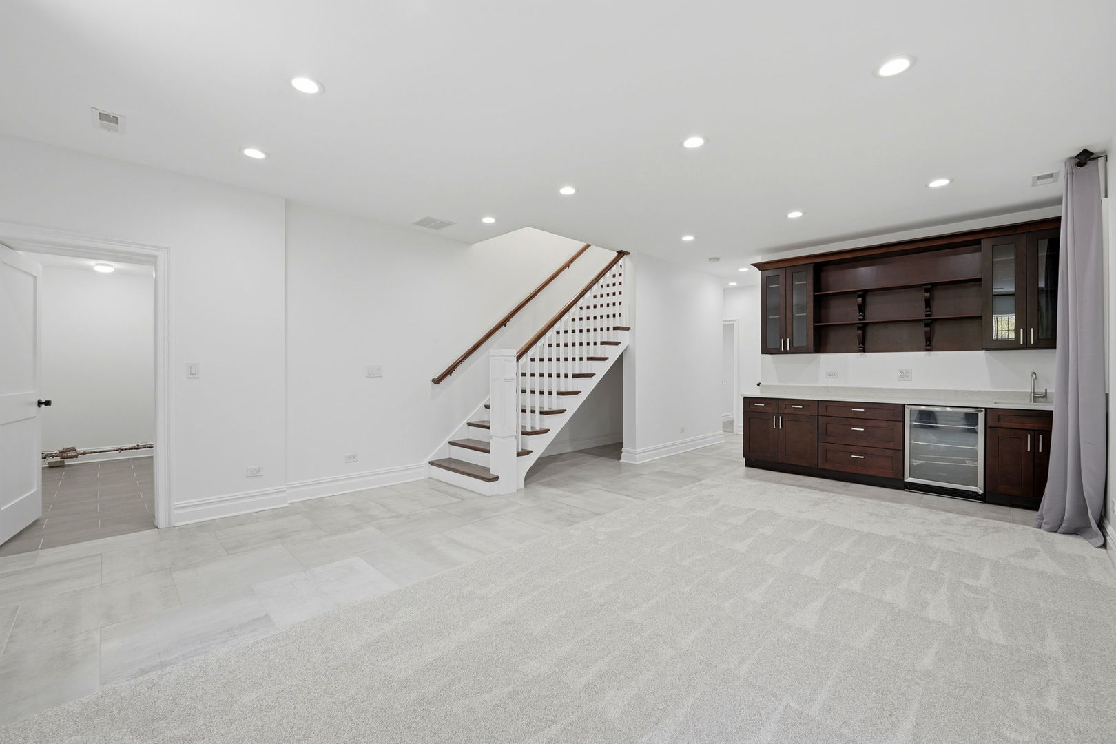 1443 North Cleaver Street Chicago IL 60642