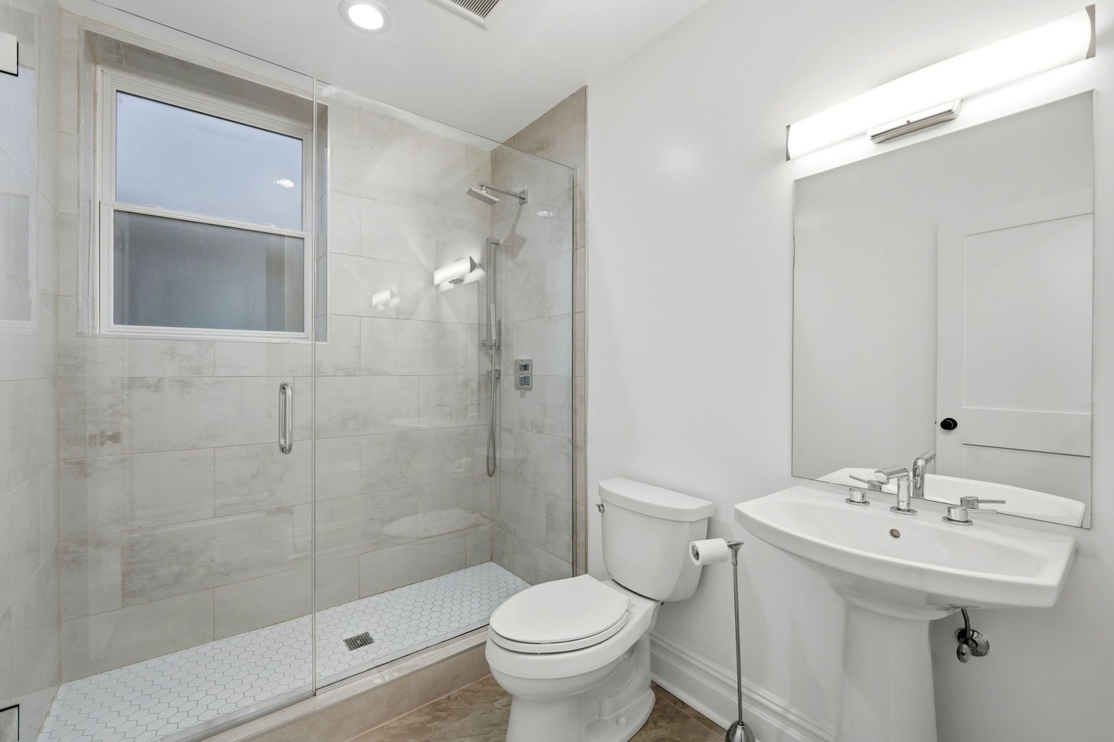 1443 North Cleaver Street Chicago IL 60642