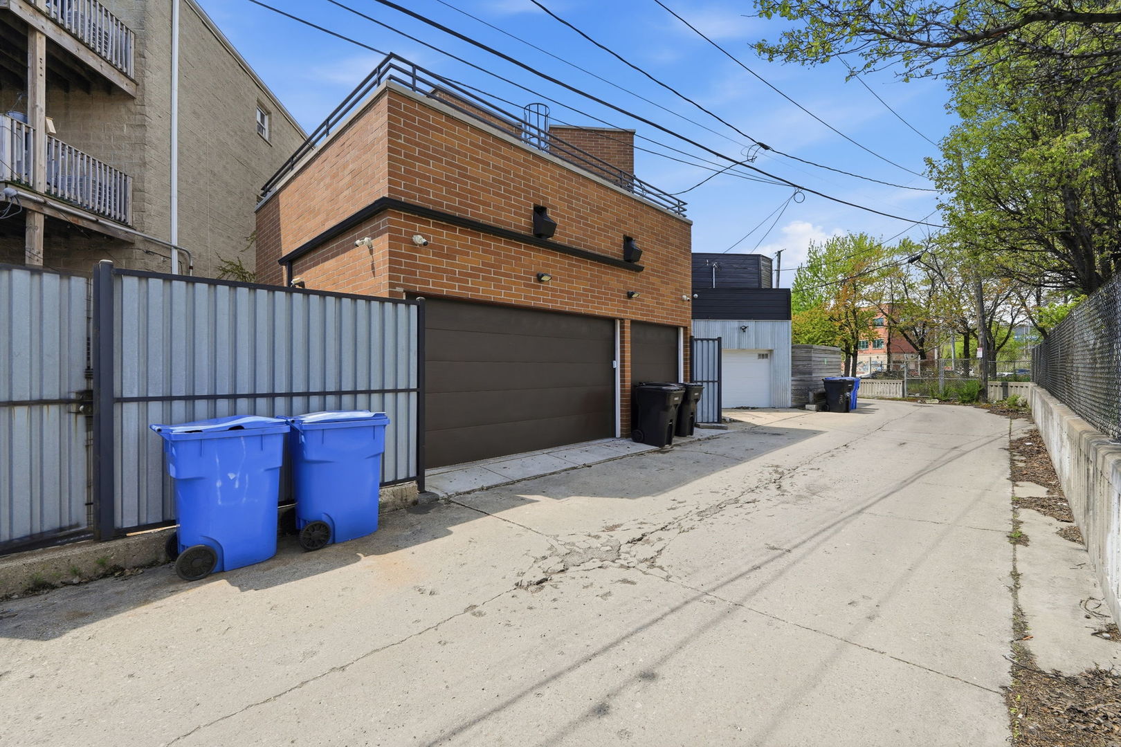 1443 North Cleaver Street Chicago IL 60642
