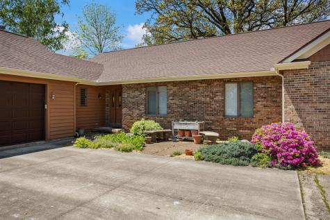 3262 Greenwood Drive Dewey IL 61840