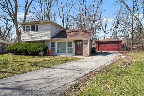 8 Mantua Court Park Forest IL 60466