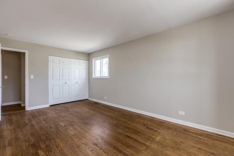 9804 North Lauren Lane Niles IL 60714