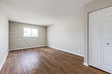 9804 North Lauren Lane Niles IL 60714