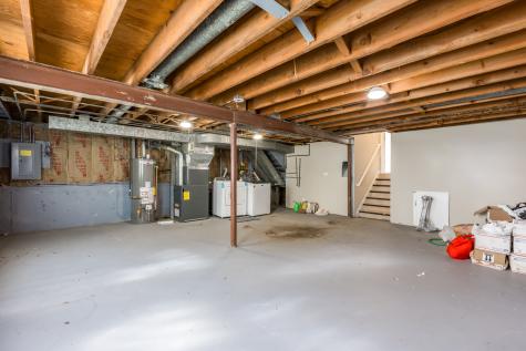 9804 North Lauren Lane Niles IL 60714