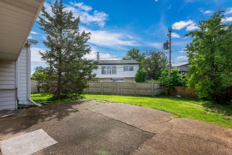 9804 North Lauren Lane Niles IL 60714