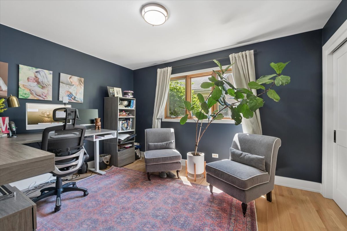 6729 West Ardmore Avenue Chicago IL 60631