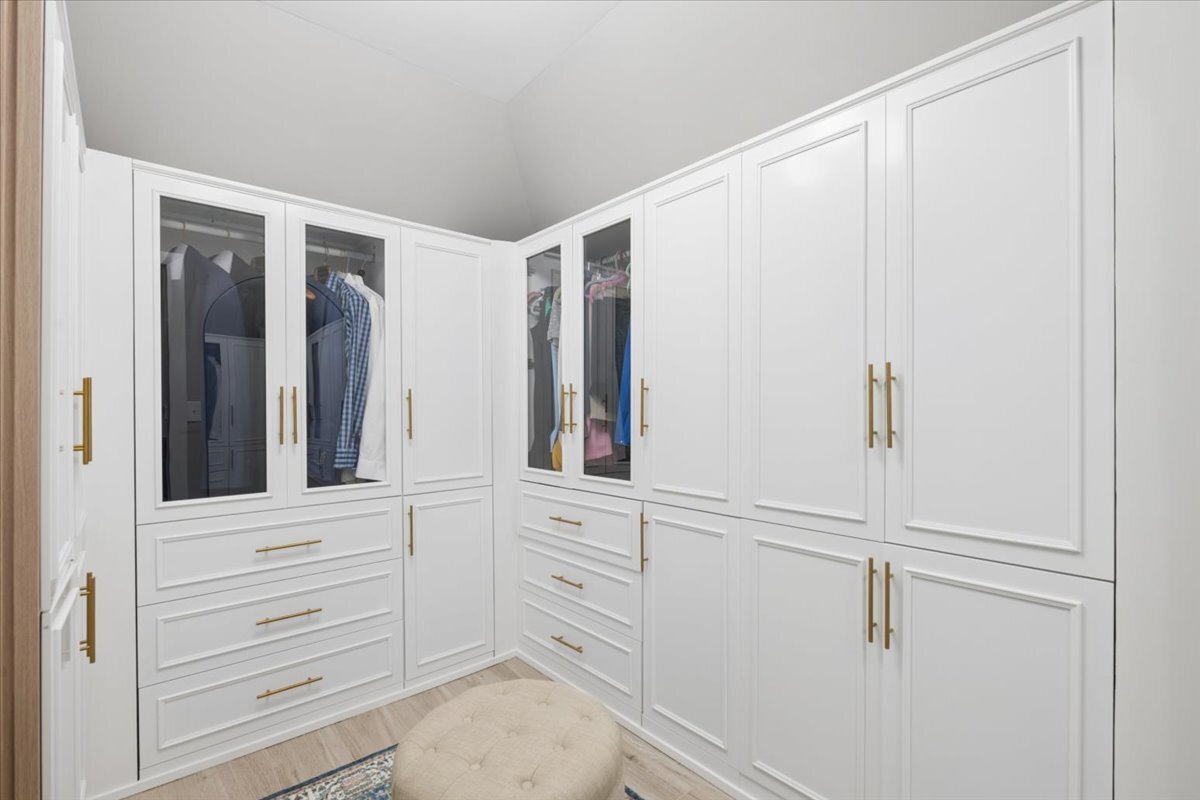 6729 West Ardmore Avenue Chicago IL 60631