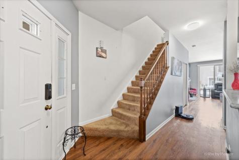 1431 Essex Street Algonquin IL 60102