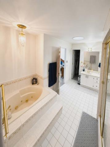 221 Windsor Drive Bartlett IL 60103