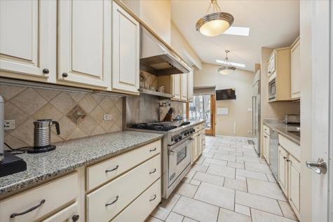 1908 Mccraren Road Highland Park IL 60035