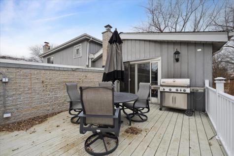 1908 Mccraren Road Highland Park IL 60035