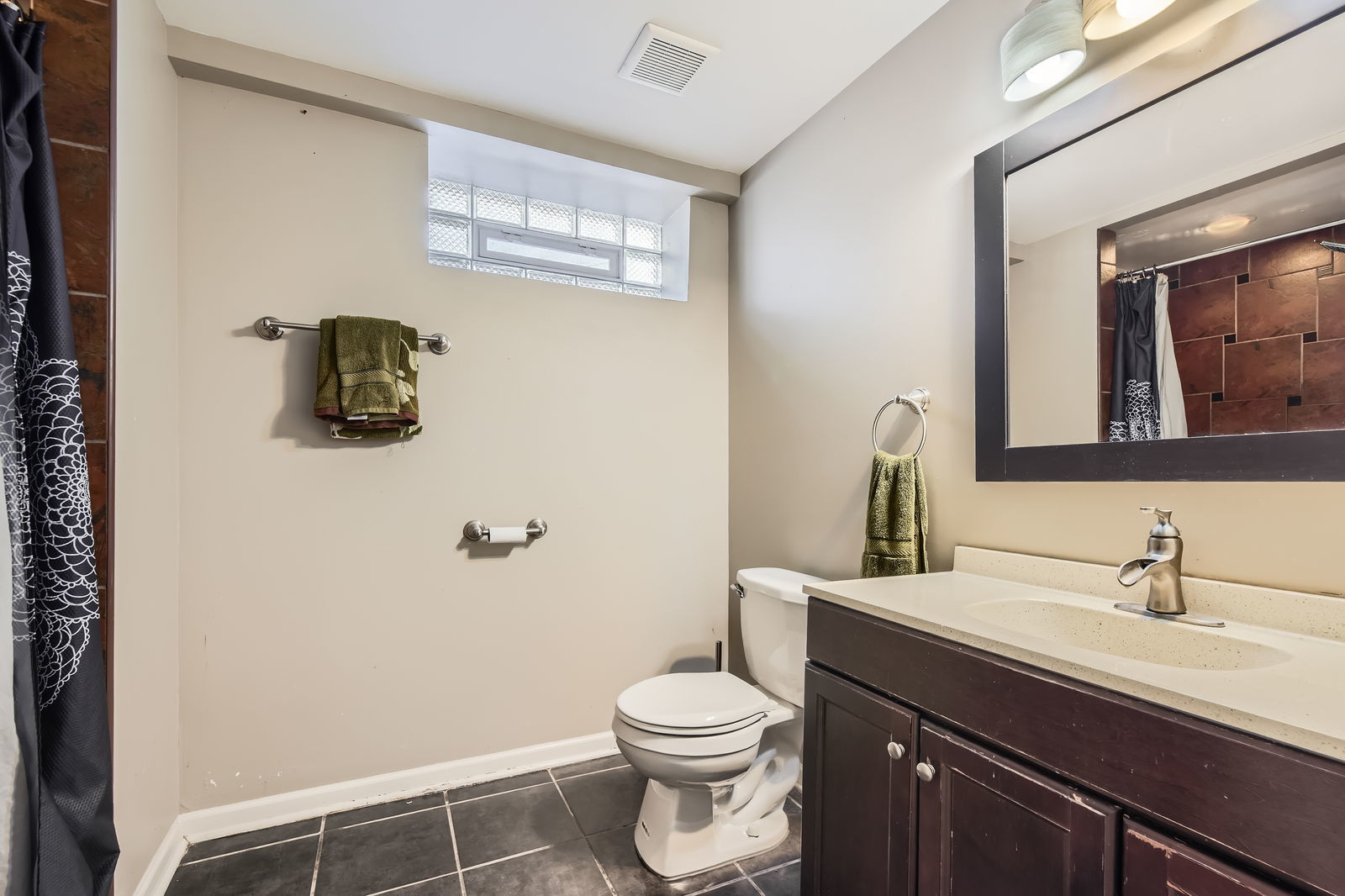 10940 South Wallace Street Chicago IL 60628