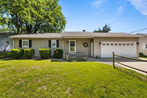 1106 Holiday Drive Champaign IL 61821