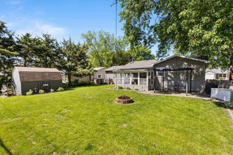 1106 Holiday Drive Champaign IL 61821