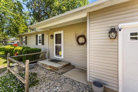 1106 Holiday Drive Champaign IL 61821