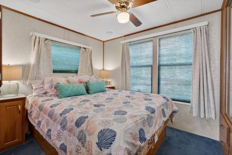 143 Fossil Lake Court Wilmington IL 60481