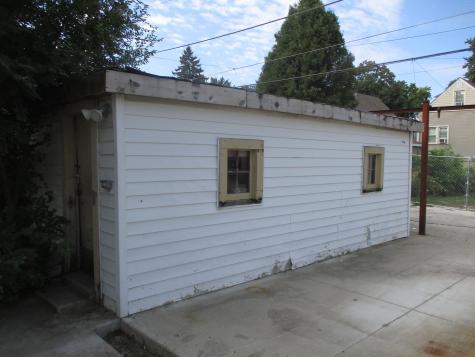 1324 Clinton Avenue Berwyn IL 60402