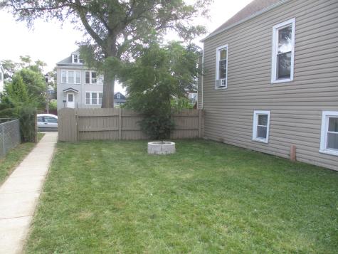 1324 Clinton Avenue Berwyn IL 60402