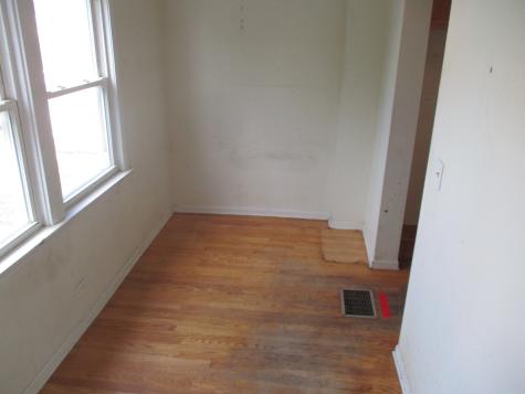 1324 Clinton Avenue Berwyn IL 60402