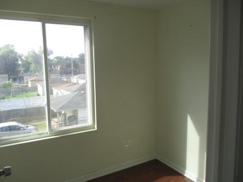 1324 Clinton Avenue Berwyn IL 60402