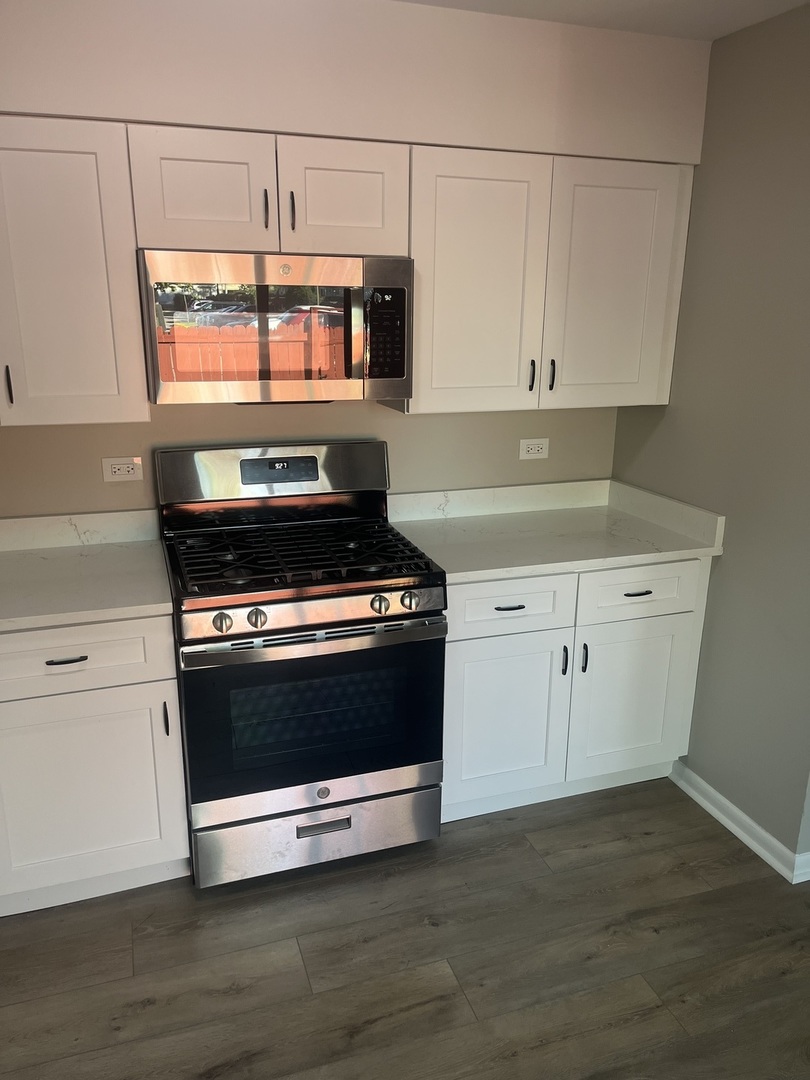 430 Mallview Lane Bolingbrook IL 60440