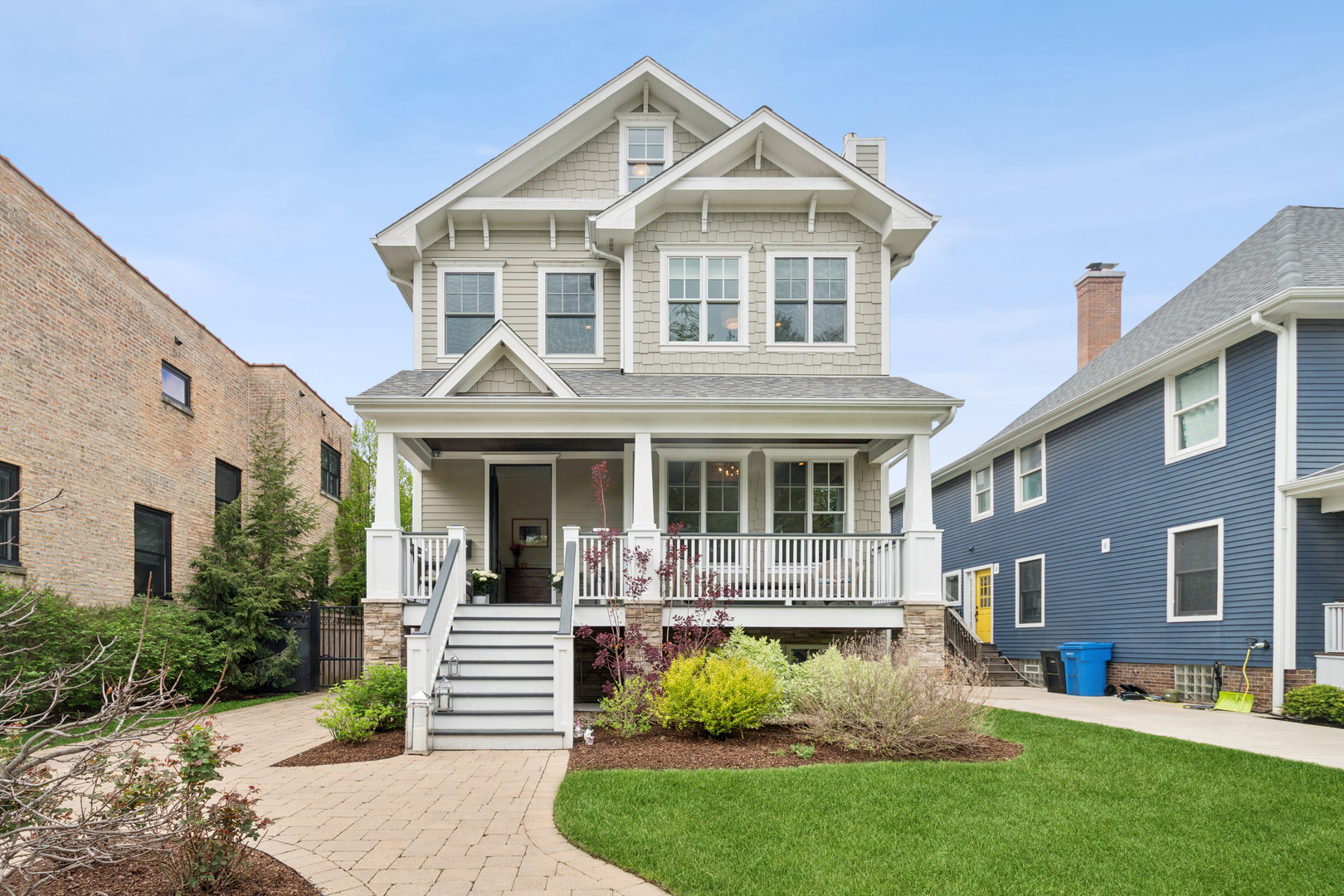 3830 North Lowell Avenue Chicago IL 60641