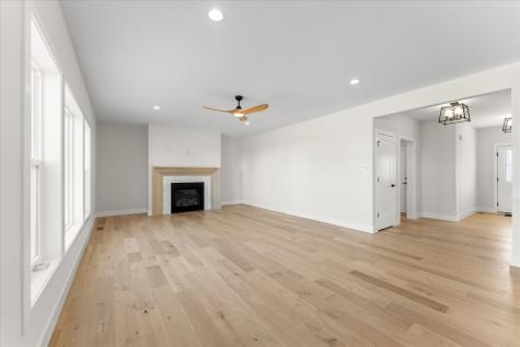 1205 Willowgrove Lane Mahomet IL 61853