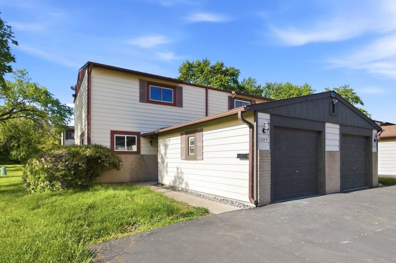 1213 Cedarwood Drive Crest Hill IL 60403