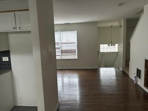 968 South Darla Court Waukegan IL 60085