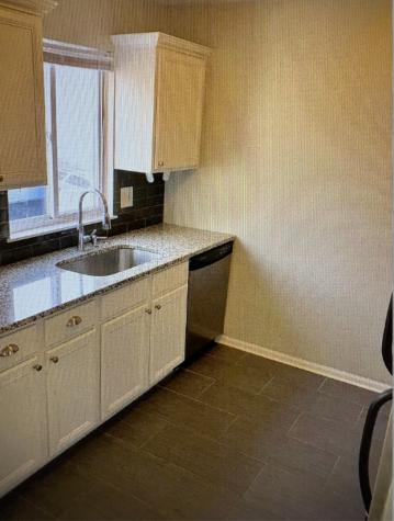 968 South Darla Court Waukegan IL 60085